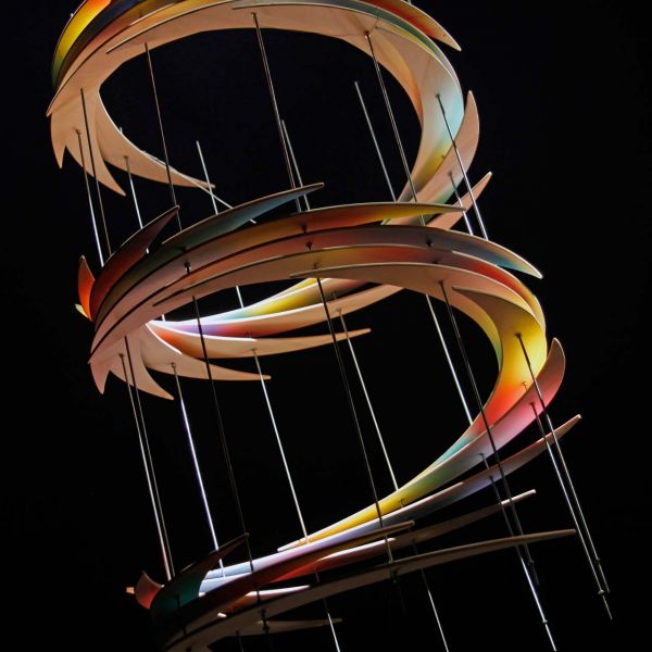 Quetzalcoatl II (2015 • Farb-Licht-Skulptur • Sperrholz, Metall,  Acrylfarbe • 50 x 80cm)